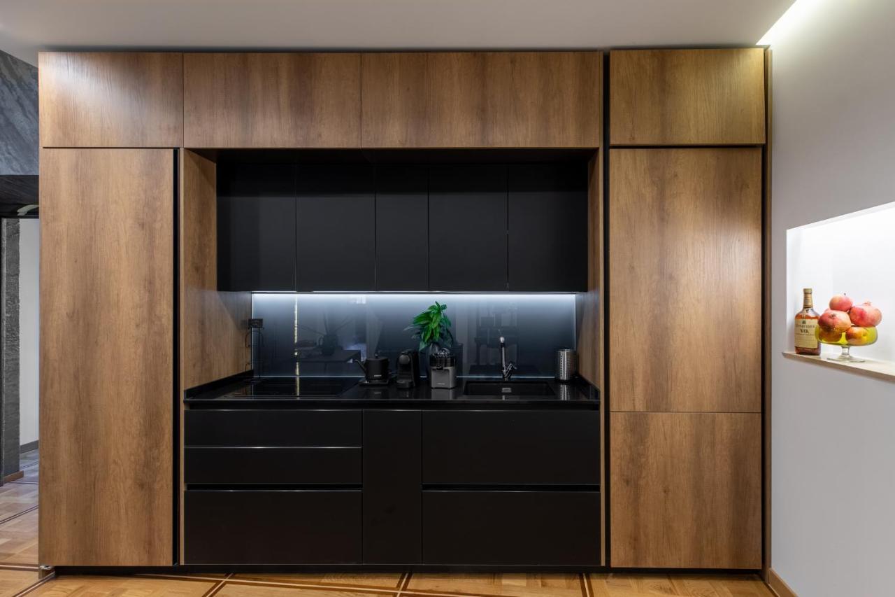 Iflat The Trevi View Apartment Rome Bagian luar foto