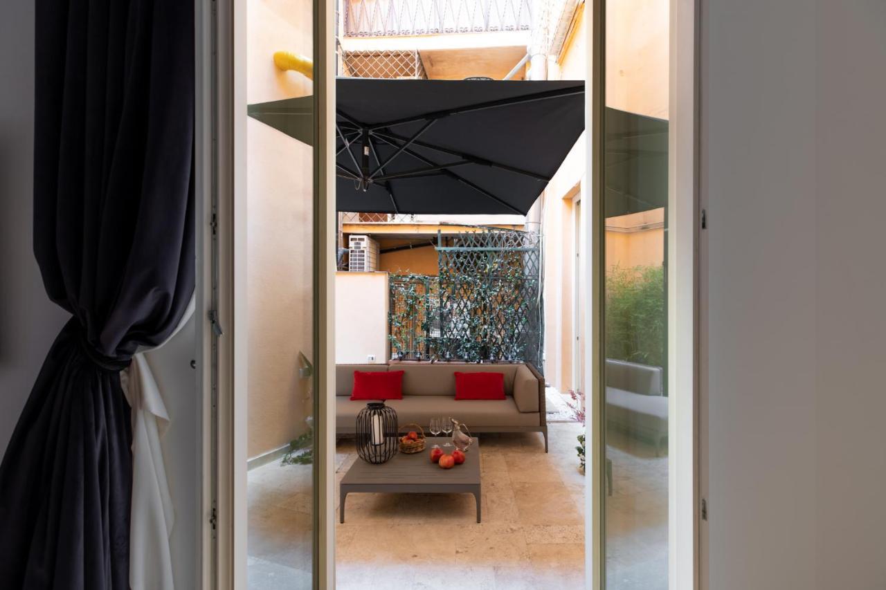 Iflat The Trevi View Apartment Rome Bagian luar foto