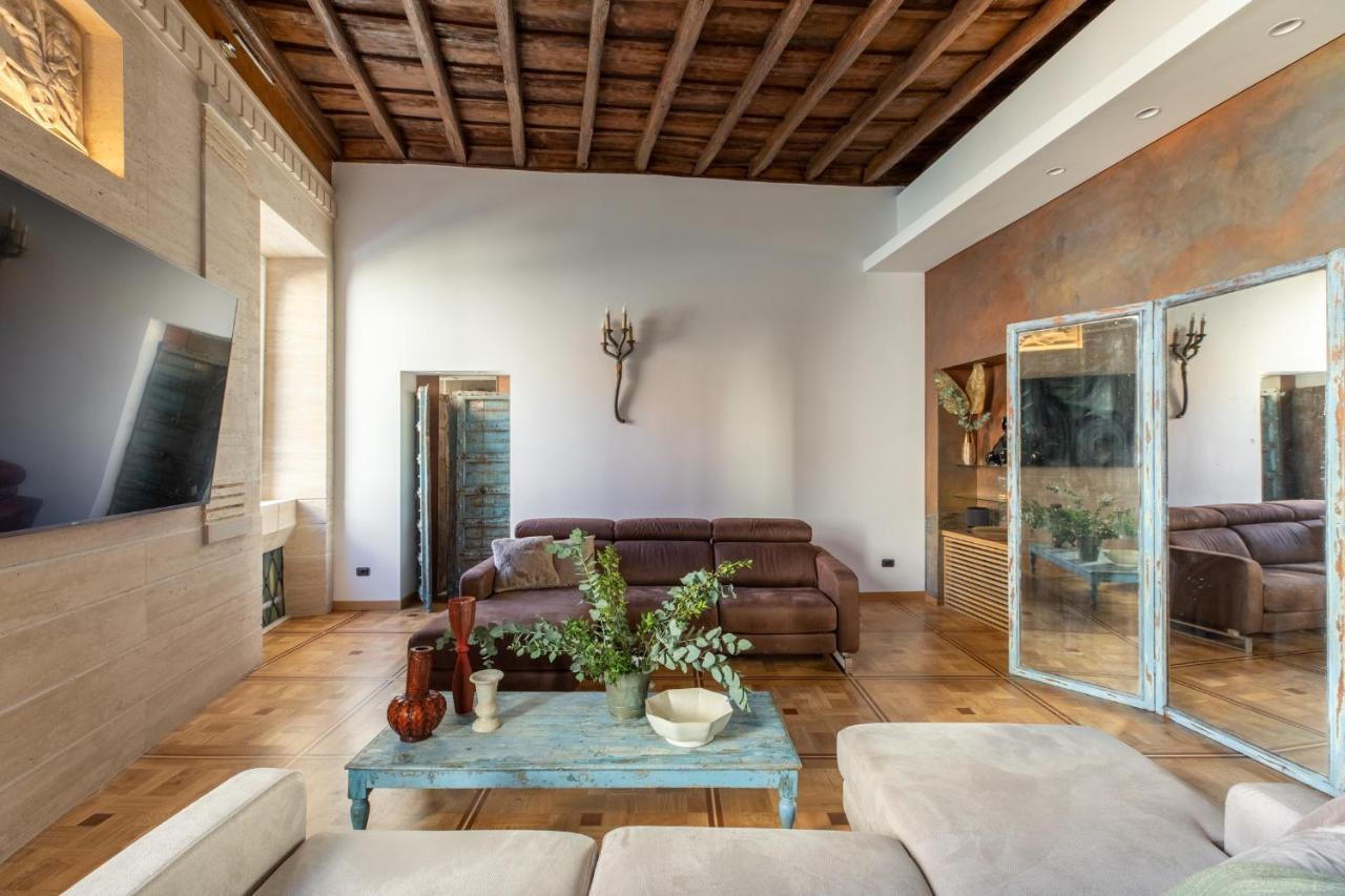 Iflat The Trevi View Apartment Rome Bagian luar foto